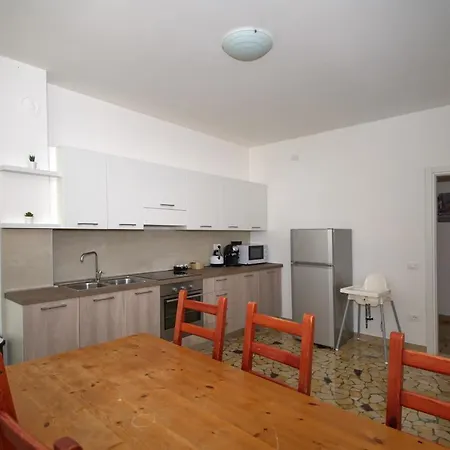 Clesio 2 ゲストハウス トレント